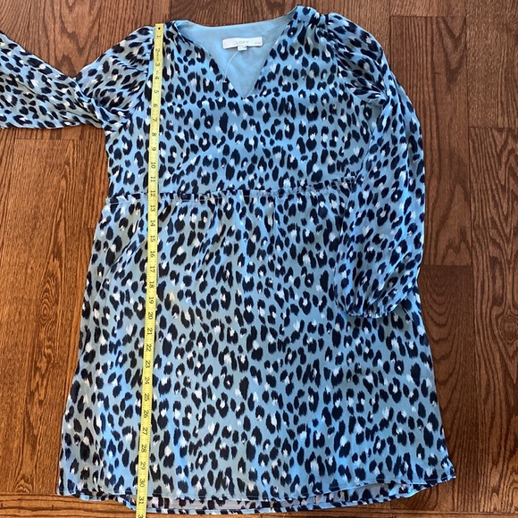 Loft Petites animal print v-neck long sleeve dress size XSP - Picture 9 of 11